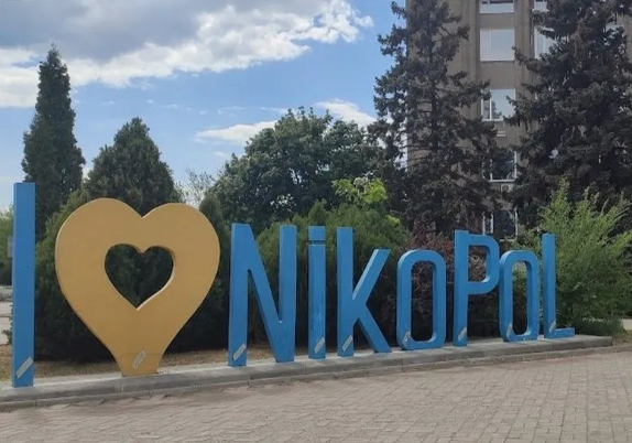 Ворог скинув боєприпас з БпЛА: у Дніпропетровській області вбили 58-річного чоловіка